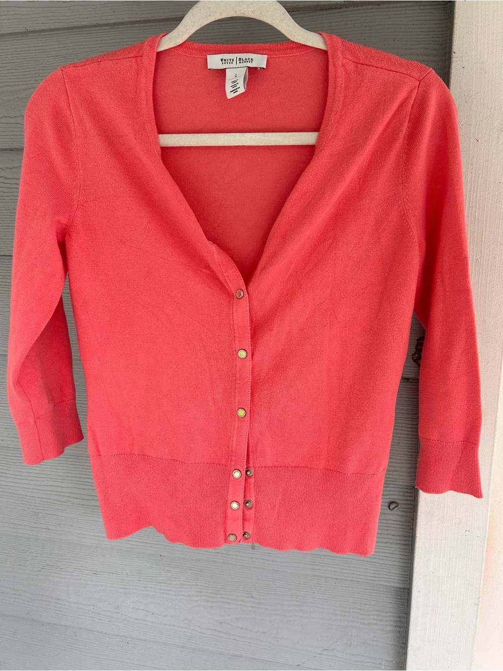 White House Black Market Coral Button-Front V-Neck S Cardigan Preppy Office